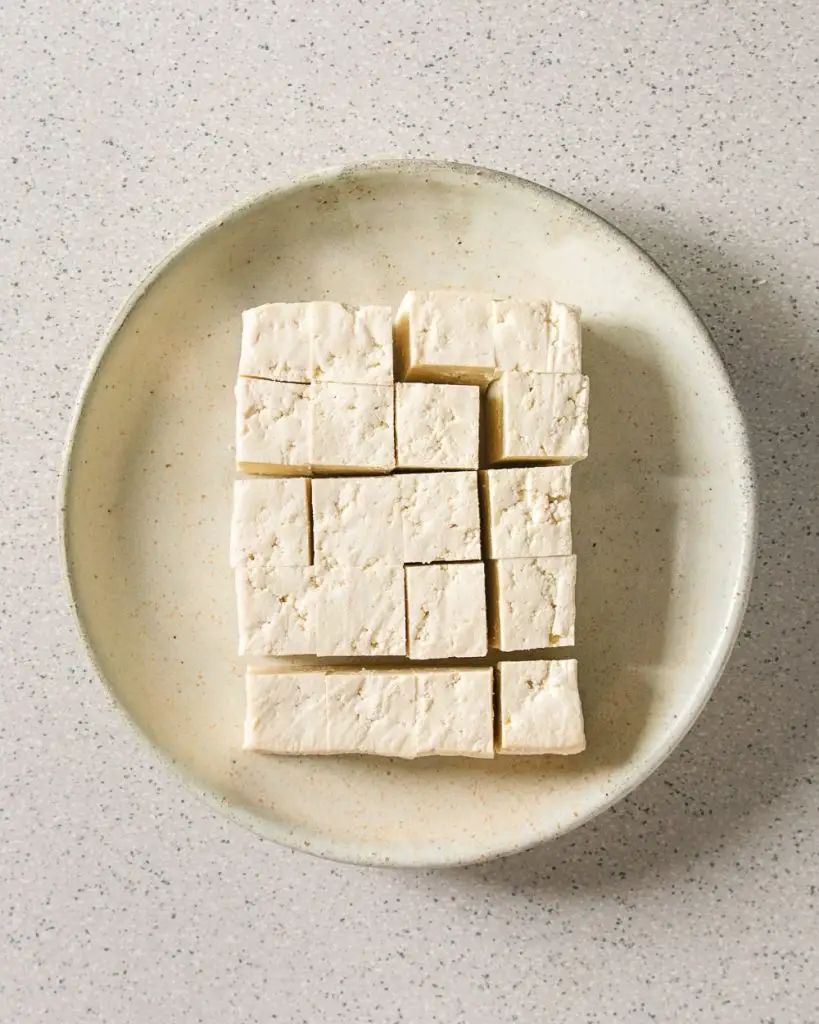 Tofu cortado